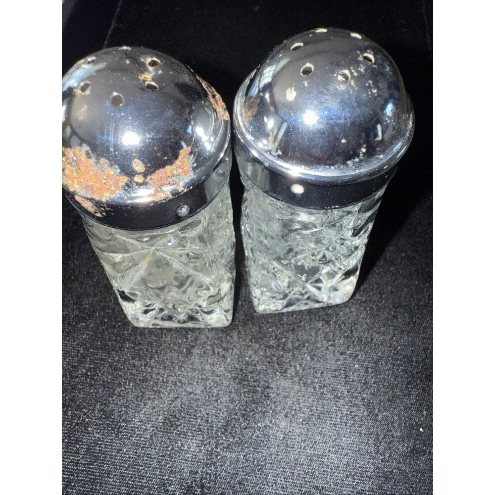 Salt And Pepper Shaker Star Of David Glass Silver Toned Tops Anchor Hocking 5005